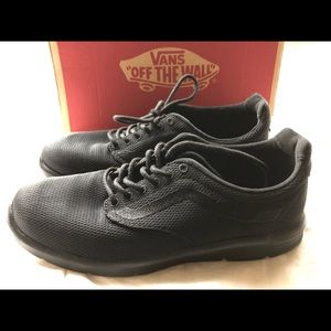 Vans Black Ultracush Lite Tennis Shoes